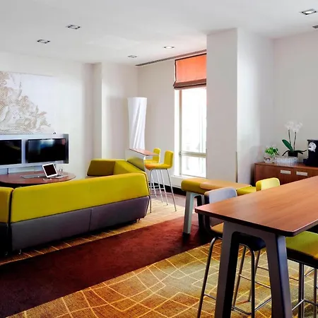 Marriott Szálloda 5*