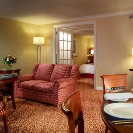 Szálloda Marriott 5*